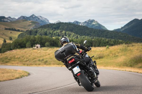 Kawasaki Versys 1100 (25) V49 Touring 076 V49NB