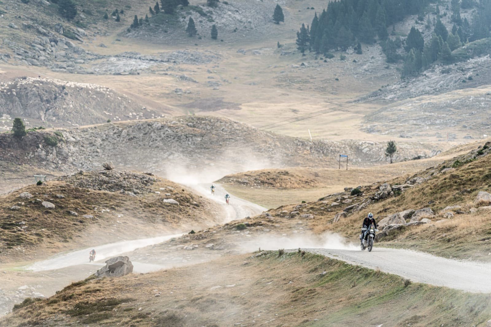 GIVI al Rodibook 2025: passione e innovazione sulle strade dei Pirenei