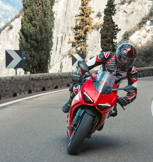 2e6b8ede29ff59e2f81394920799a3dd5adc3a22