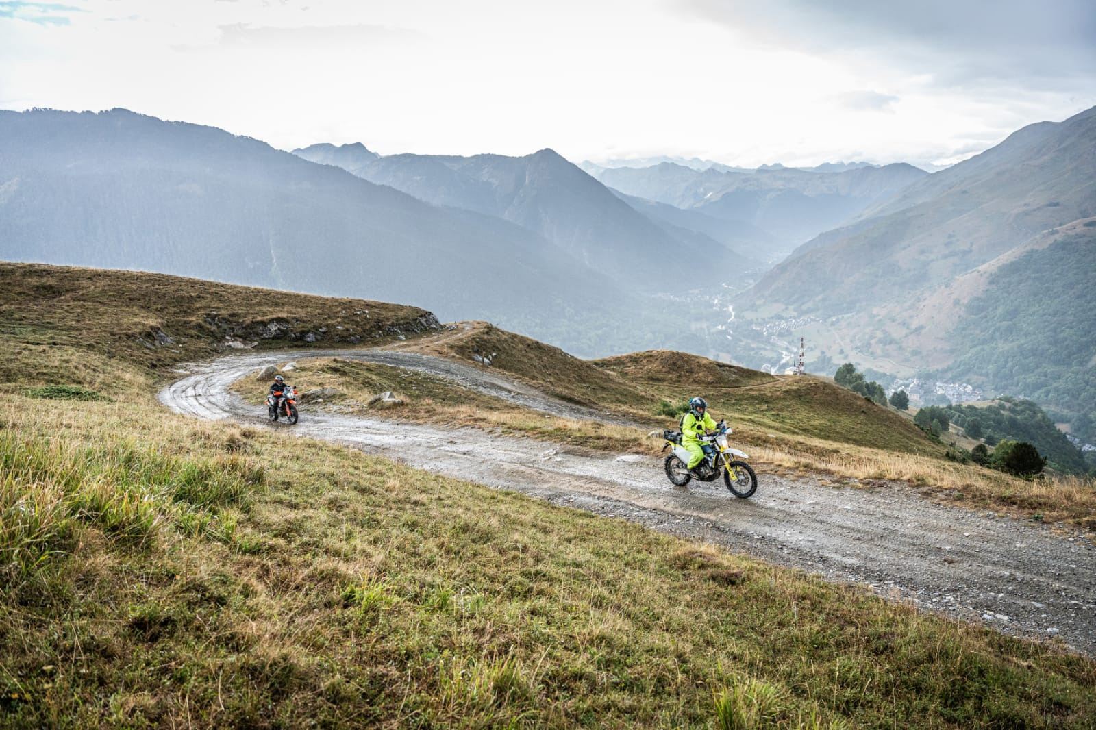 GIVI al Rodibook 2025: passione e innovazione sulle strade dei Pirenei