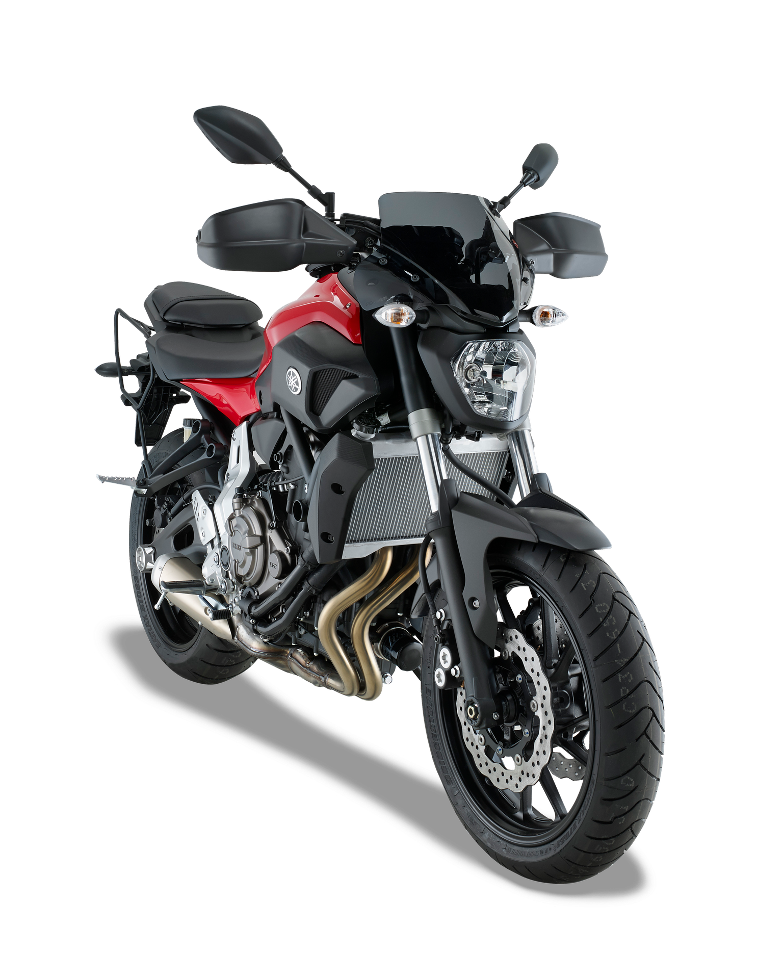 A2118 screen GIVI mounted on Yamaha MT-07 (14)