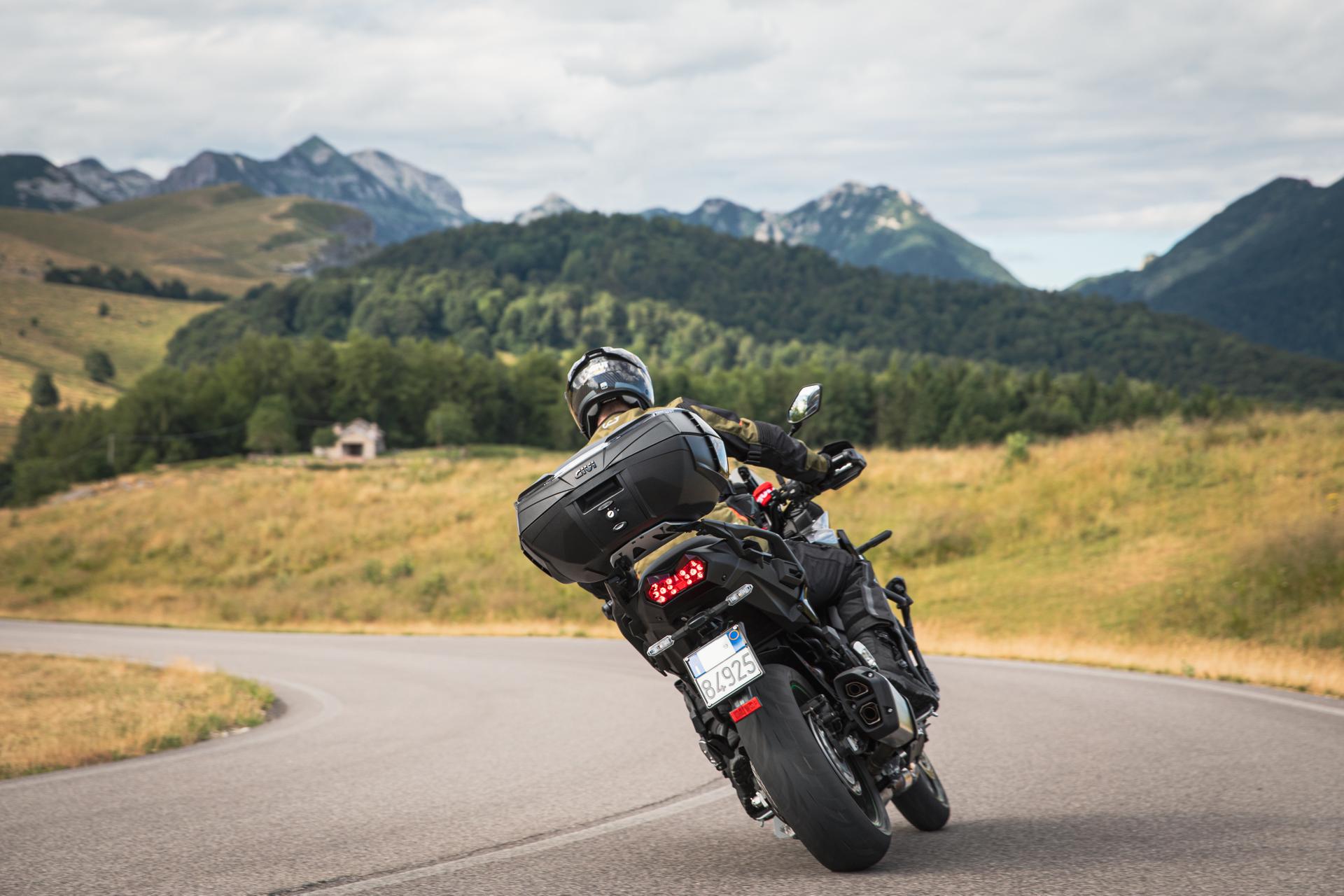 Kawasaki Versys 1100 (25) V49 Touring 076 V49NB