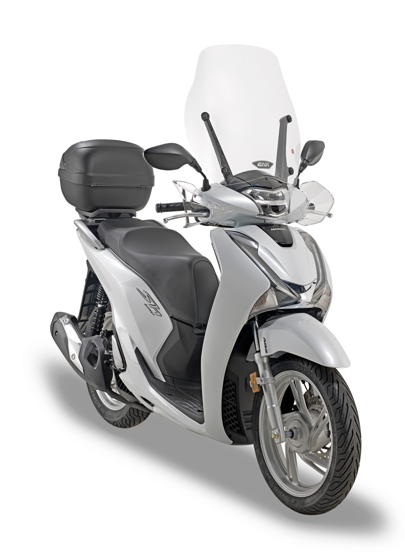 D1155ST screen GIVI mounted on Honda SH 125i (17)