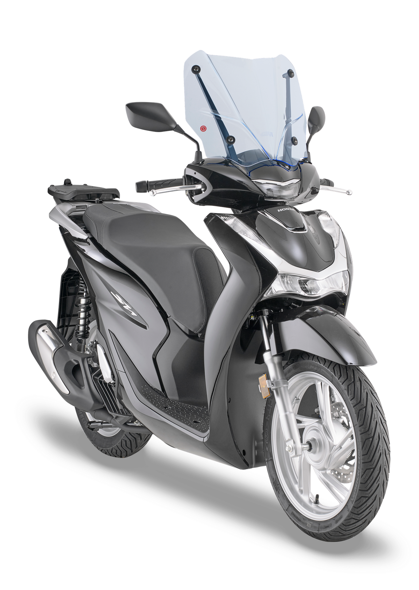 D1181BL screen GIVI mounted on Honda SH 150 (20)