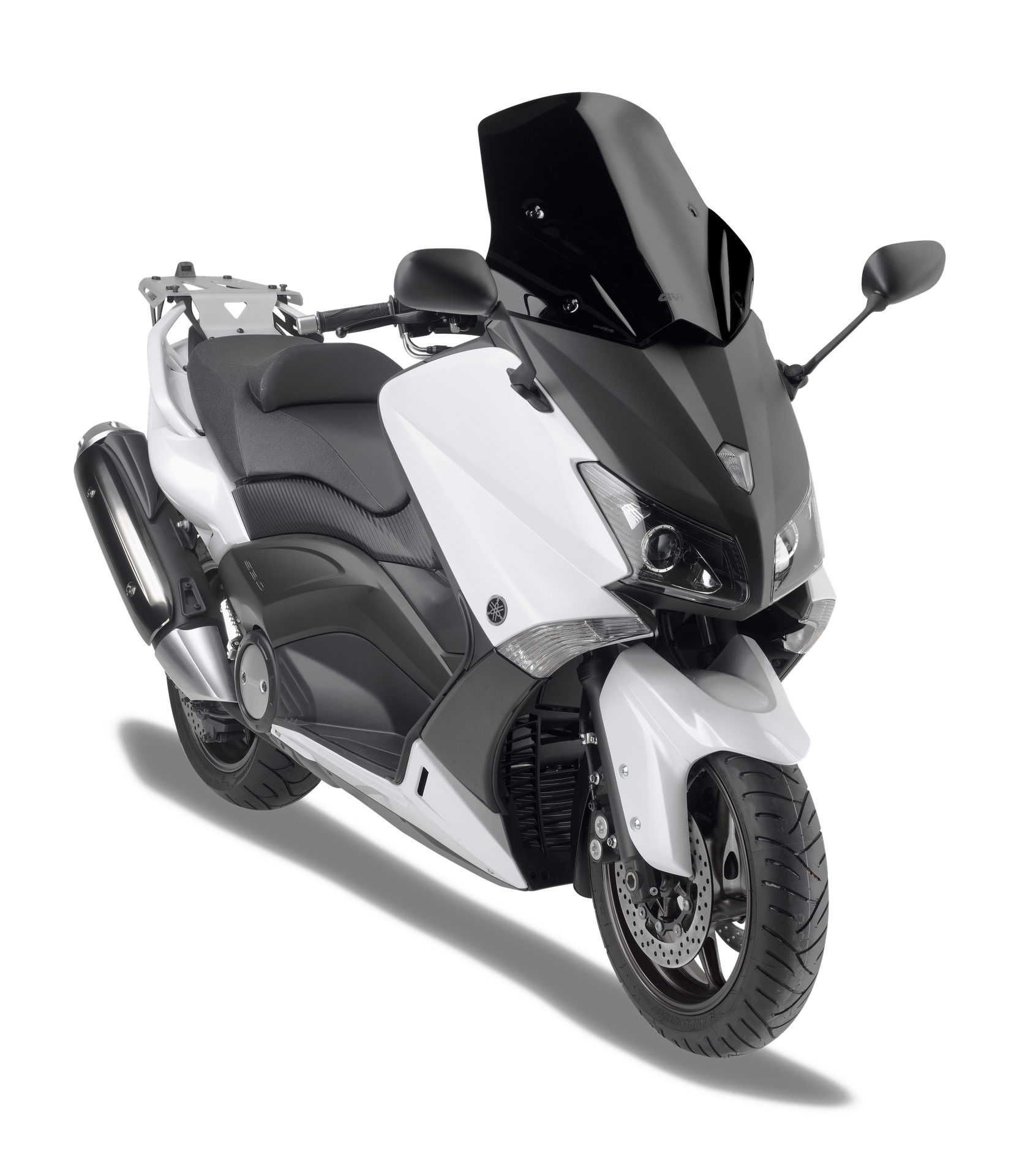 D2013B screen GIVI mounted on Yamaha T-MAX 530 (12)