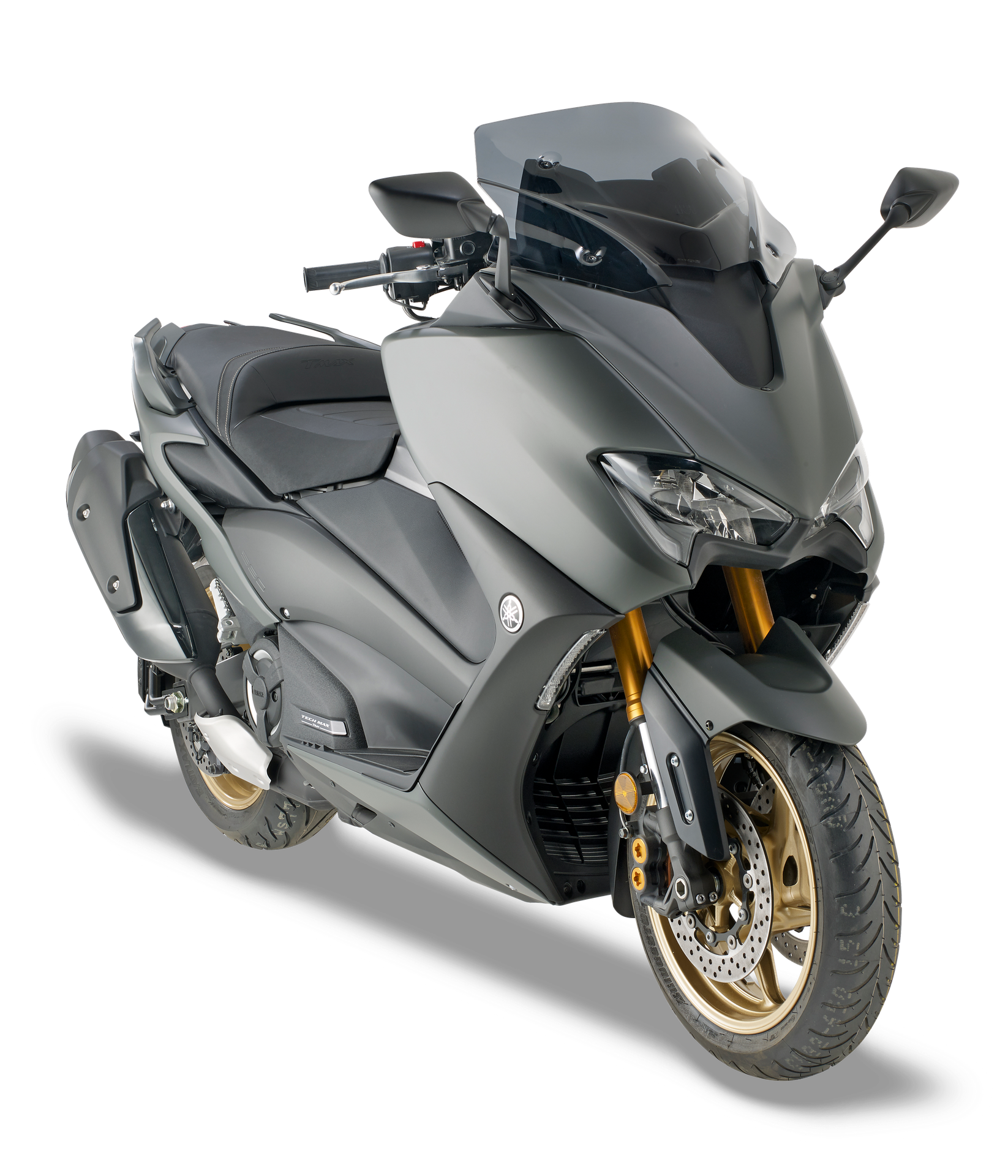 D2147B screen GIVI mounted on Yamaha T-MAX 560 (20)