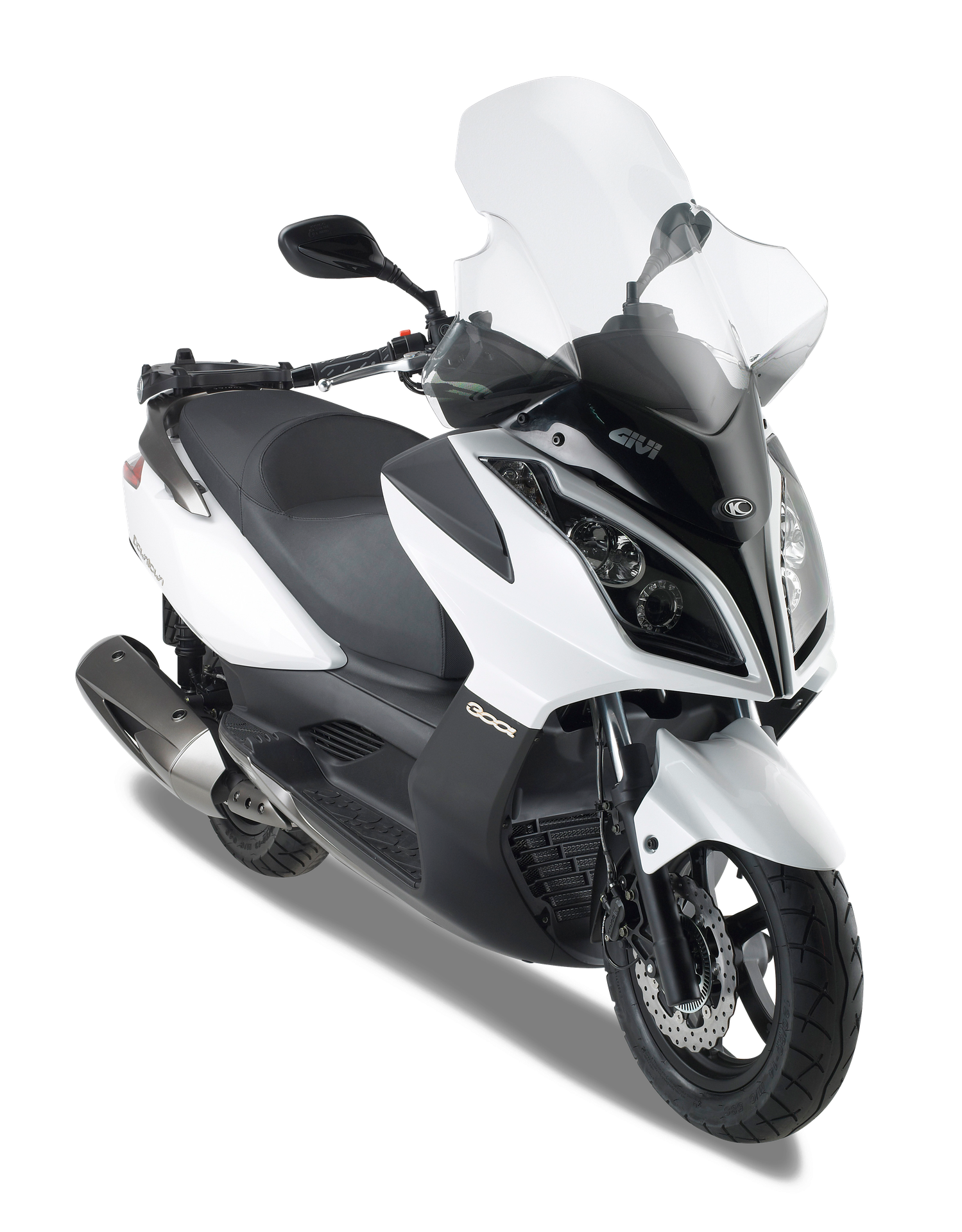 D294ST screen GIVI mounted on Kymco Downtown 125i (09)