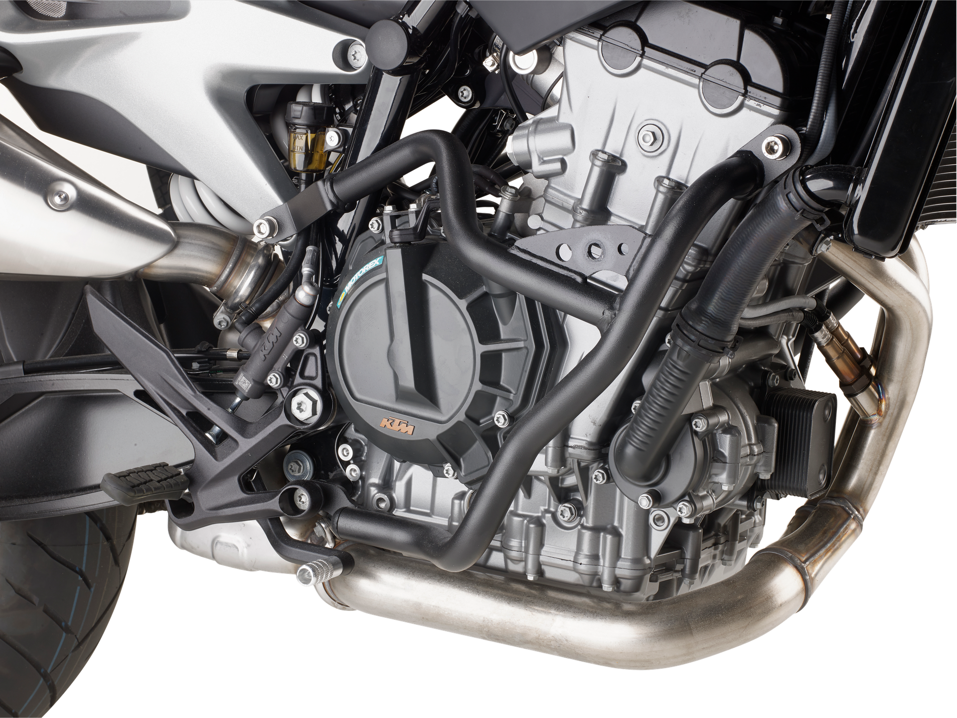 TN7708 engine guard GIVI mounted on KTM Duke 790 (18)